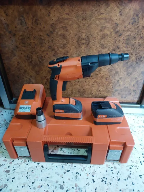 Visseuse Fein 18v 6Ah (charpente métallique)