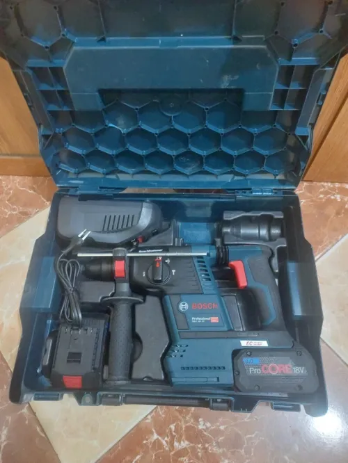 Perforateur Bosch 18v 8Ah PROCORE (Brushless) - Germany