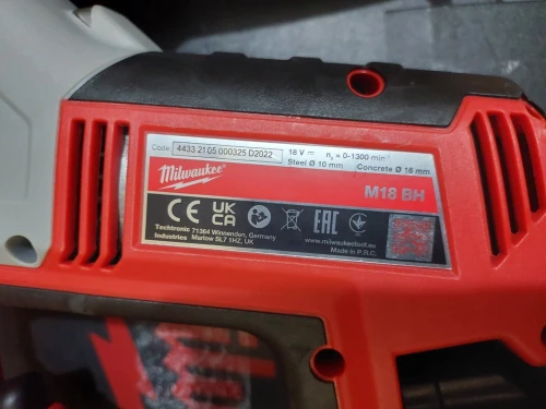 Perforateur Milwaukee 18v 5Ah (2022)