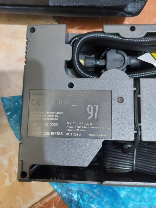Mini compresseur pour voiture 12v (Original)