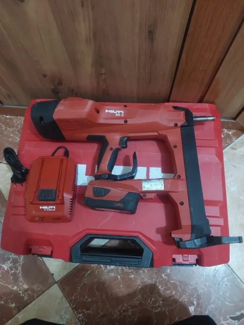 Cloueure Hilti BX 3