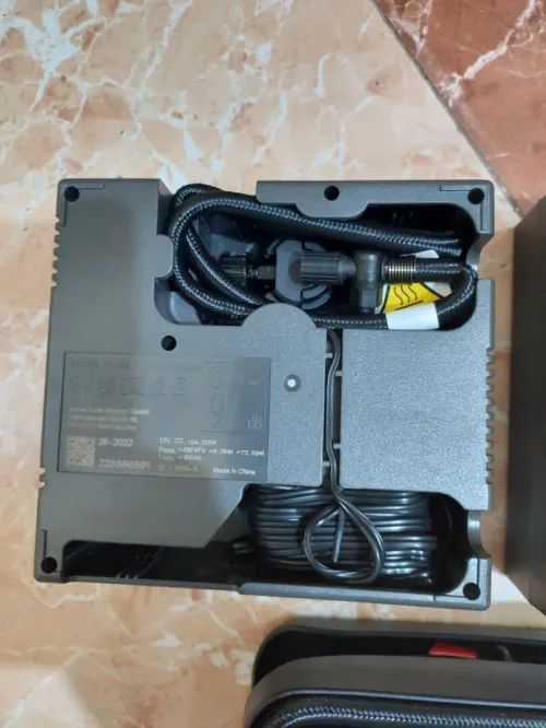 Mini compresseur pour voiture 12v (Original)