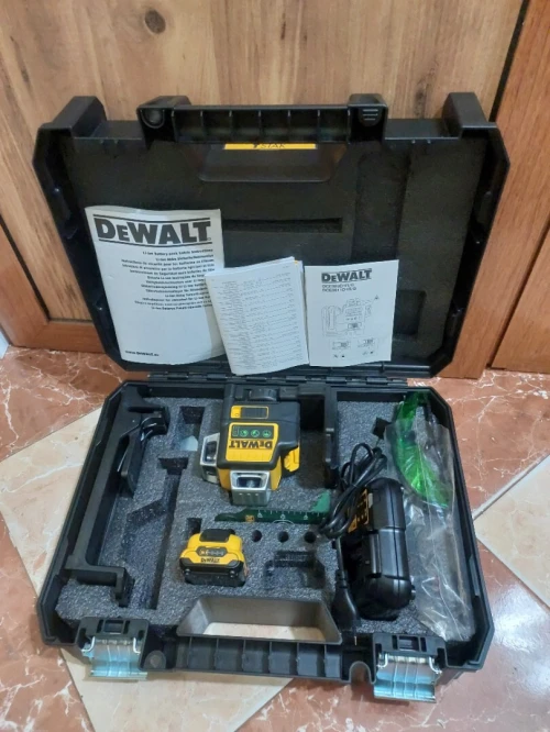 Niveau laser Dewalt DCE089G (2025)