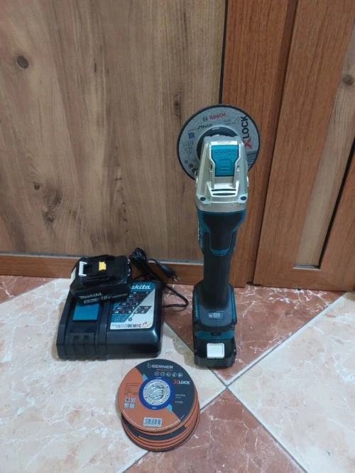 Meleuse angulaire Makita X-Lock 125mm (très puissante)