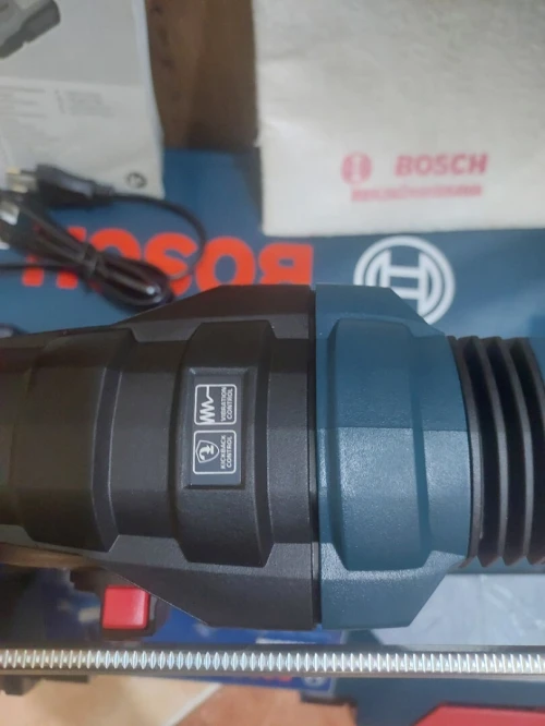 Perforateur Bosch compact 18v 4Ah PROCORE (BL-2024)