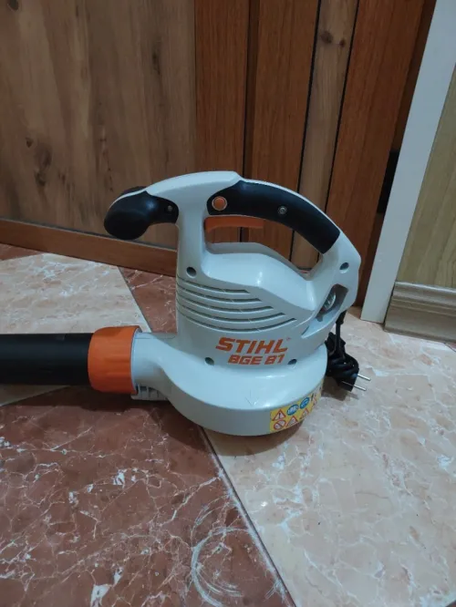Souffleur Stihl BGE 81 (Germany) _ très puissant
