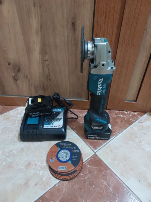 Meleuse angulaire Makita X-Lock 125mm