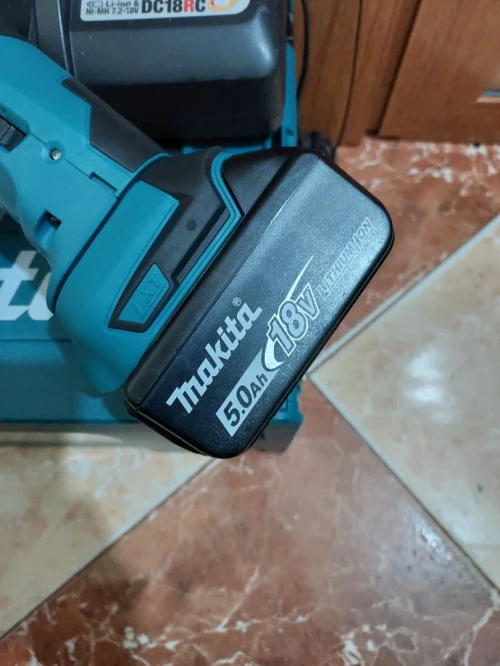 Multi-fonction Makita 18v 5Ah (2023)