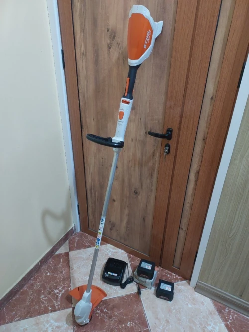 Debroussailleuse Stihl SFA 57 (36v)