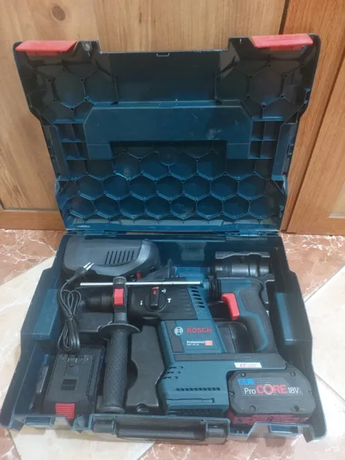 Perforateur Bosch 18v 8Ah PROCORE (Brushless) - Germany