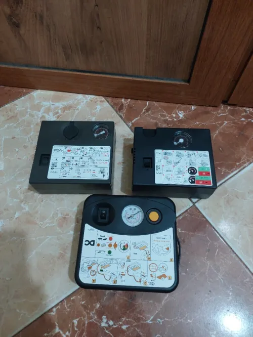 Mini compresseur pour voiture 12v (Original)
