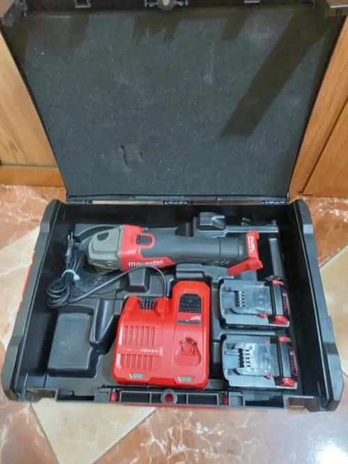 Meleuse Milwaukee 18v 4Ah 