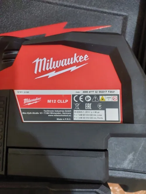 Niveau laser Milwaukee