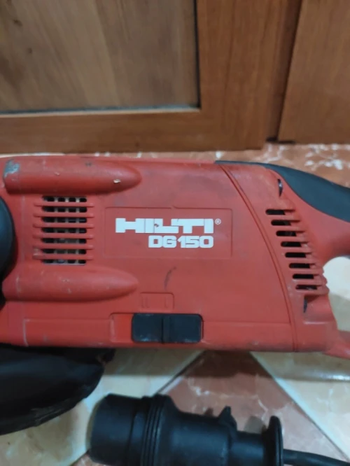 Ponceuse A béton Hilti DG 150