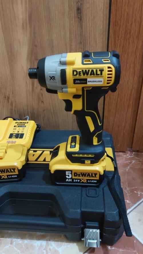 Visseuse à choc Dewalt 24v 5Ah