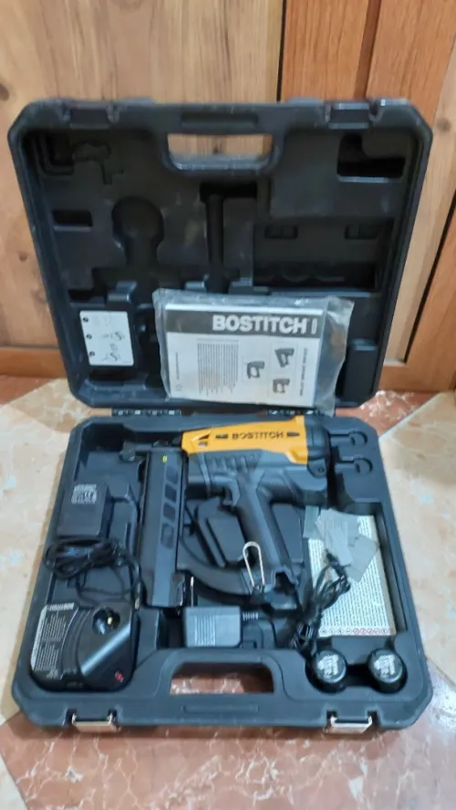 Bostitch GBT1850K-E (15-55 mm) Cloueur professionnel