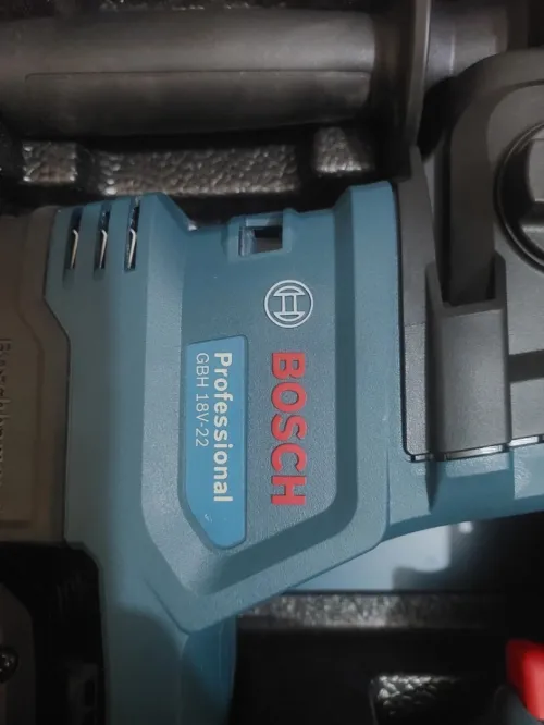 Perforateur Bosch compact 18v 4Ah PROCORE (BL-2024)