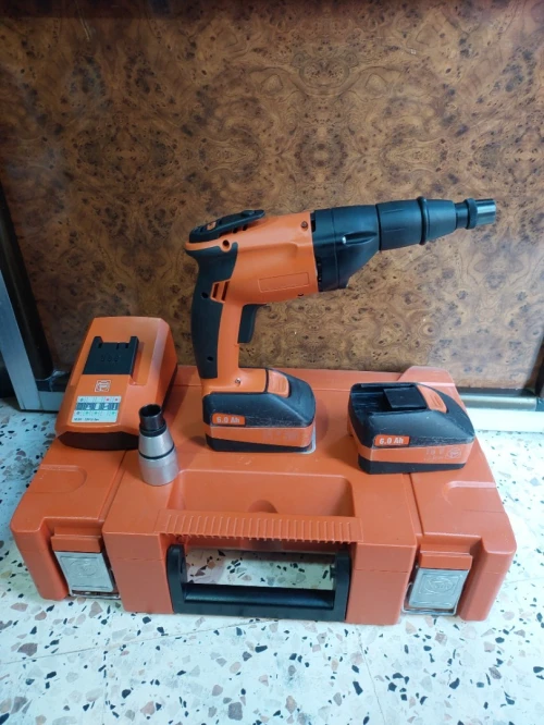 Visseuse Fein 18v 6Ah (charpente métallique)