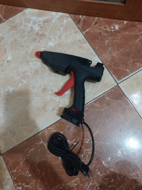 Pistolet à colle