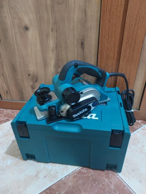 Rabot Makita 