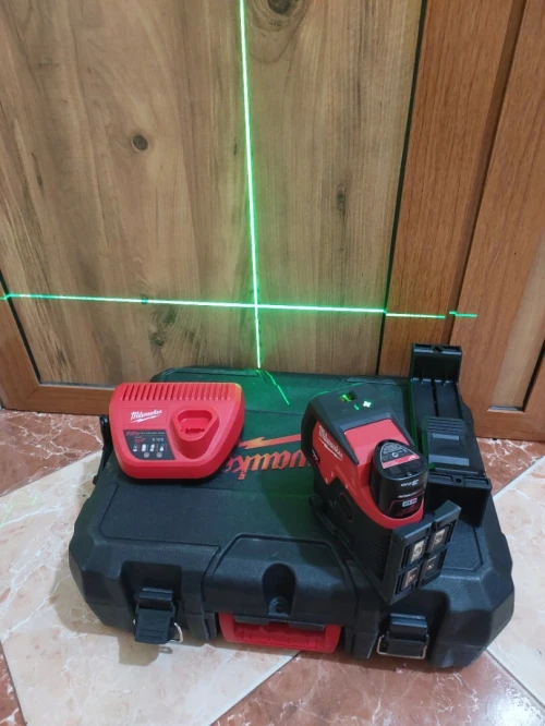 Niveau laser Milwaukee