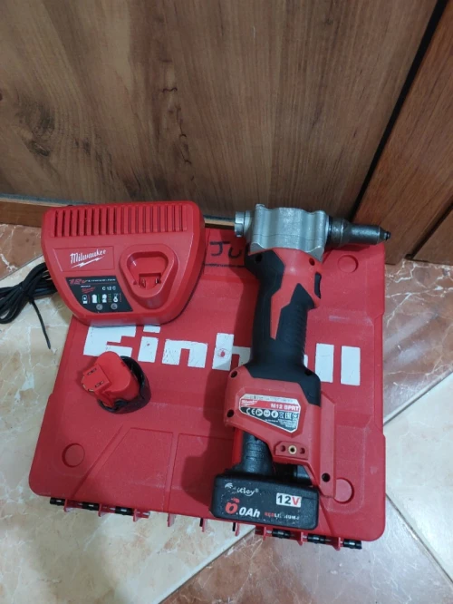 Riveteuse Milwaukee 12v