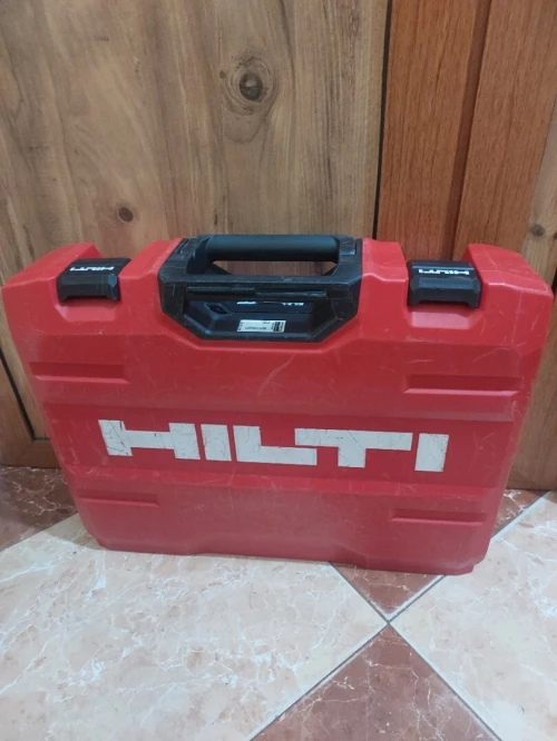 Cloueure Hilti BX 3
