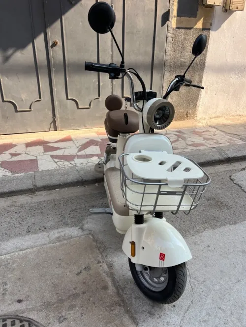 ebik دراجة كهربائية moto électrique Ebok scooter électrique 