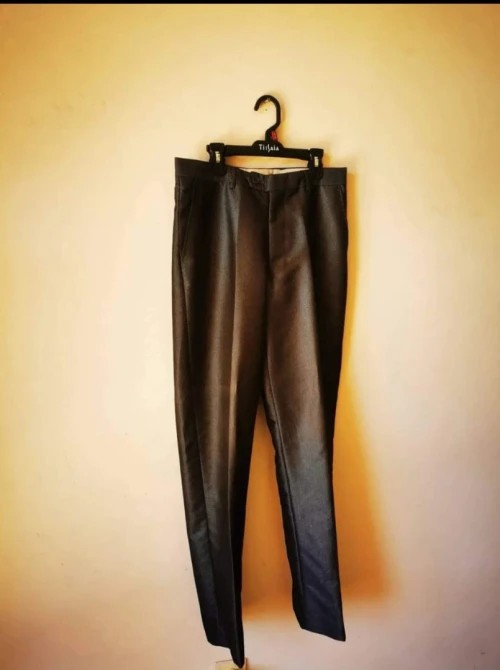 02 Costumes / Tuxedo  Homme taille S (vestes et pantalons)