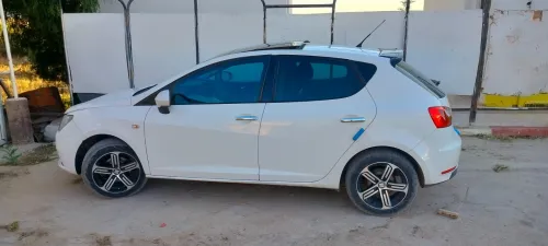 Seat Ibiza 2013 Fully +Toit ouvrant