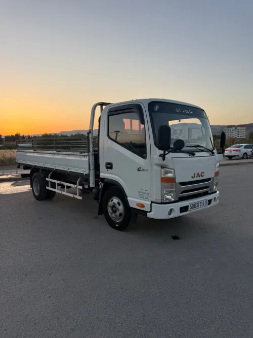 JAC 1040S climatisé 2015