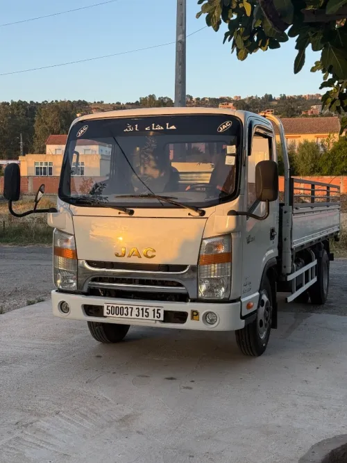 JAC 1040S climatisé 2015