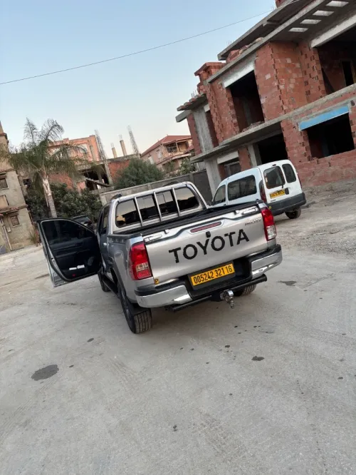 Toyota Hilux 2021 LEGEND DC 4x4