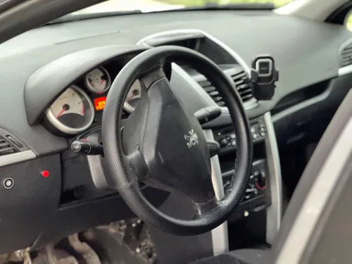 Peugeot 207 2008 207