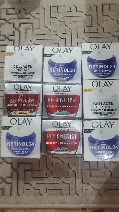 Skincare original  Vichy  Olay  No7 Clinique traitement peau + éclat + hydratation