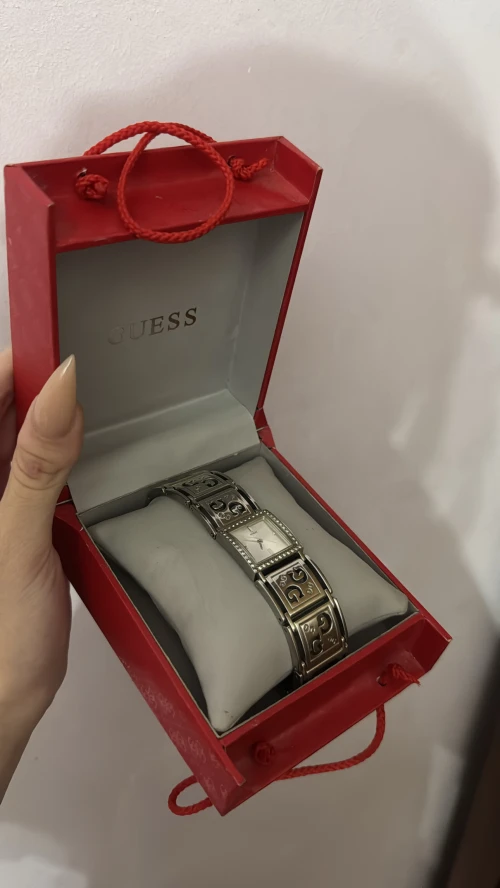 Montre guess
