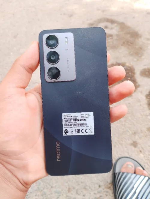 realme C75