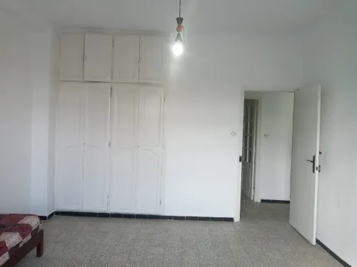 Location Appartement Niveau de villa F4 Alger Bir mourad rais