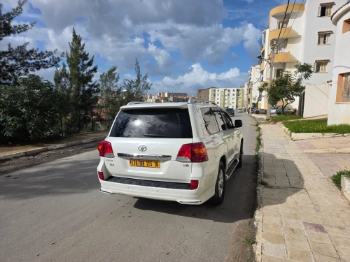 Toyota Land cruiser V8 2015 