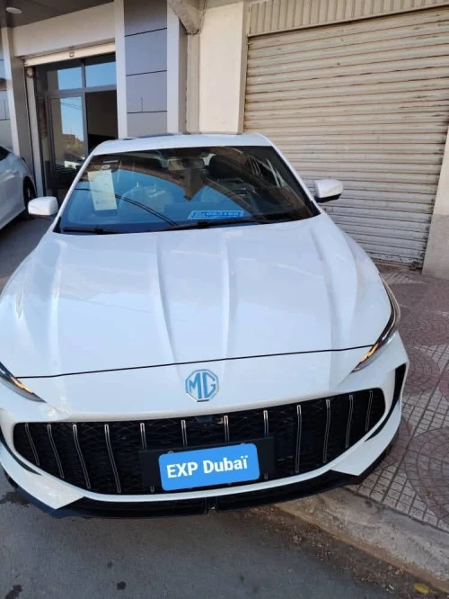 MG MG5 2025 Luxury