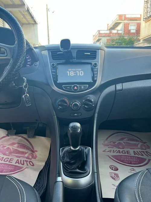 Hyundai Accent RB  5 portes 2019 GL DZ