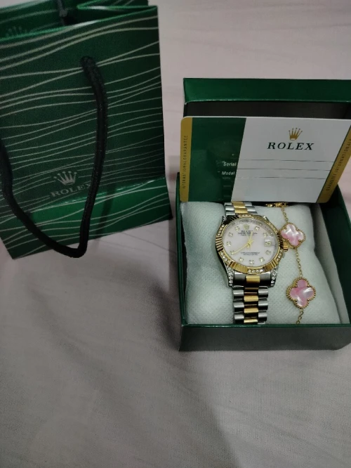 Montre et bracelet Rolex pour femme