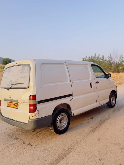 Toyota Forgon 1999
