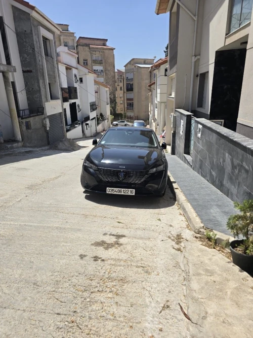 Peugeot 308 2022 