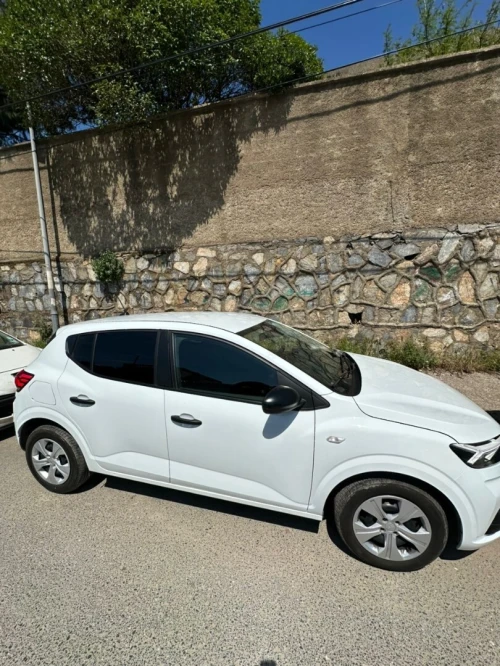 Dacia Sandero 2024 Essential