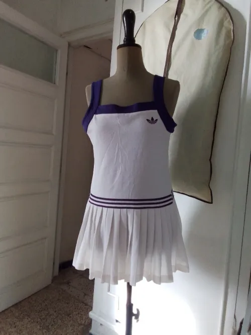 Robe de tennis Adidas taille 44