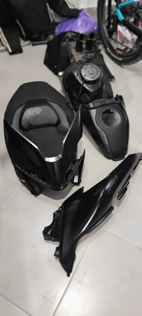 Yamaha kawasaki suzuki bmw