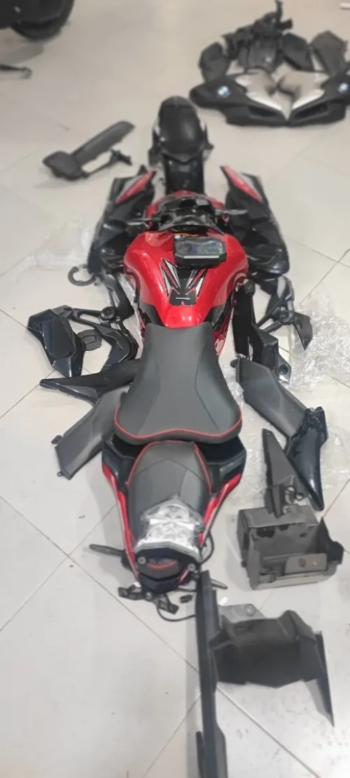Yamaha kawasaki suzuki bmw