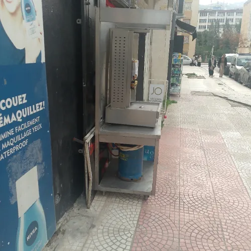 Fast food restaurant