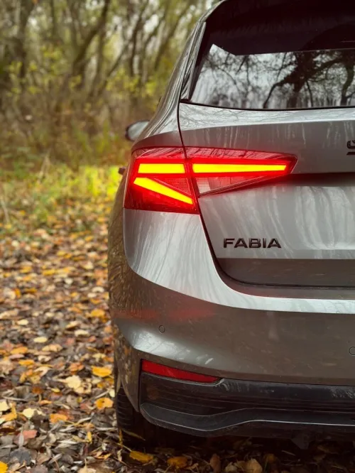 Skoda FABIA 2024 MONTÉ CARLO